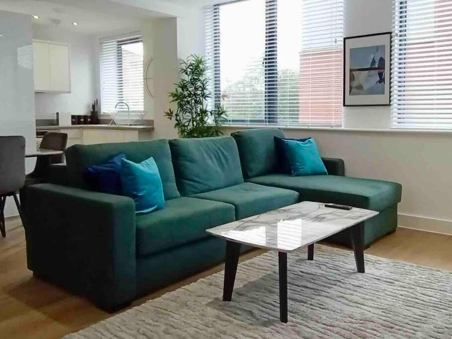 Luxury 2 Bed 2 Bath Flat Near Old Trafford Apartment Manchester Exterior photo